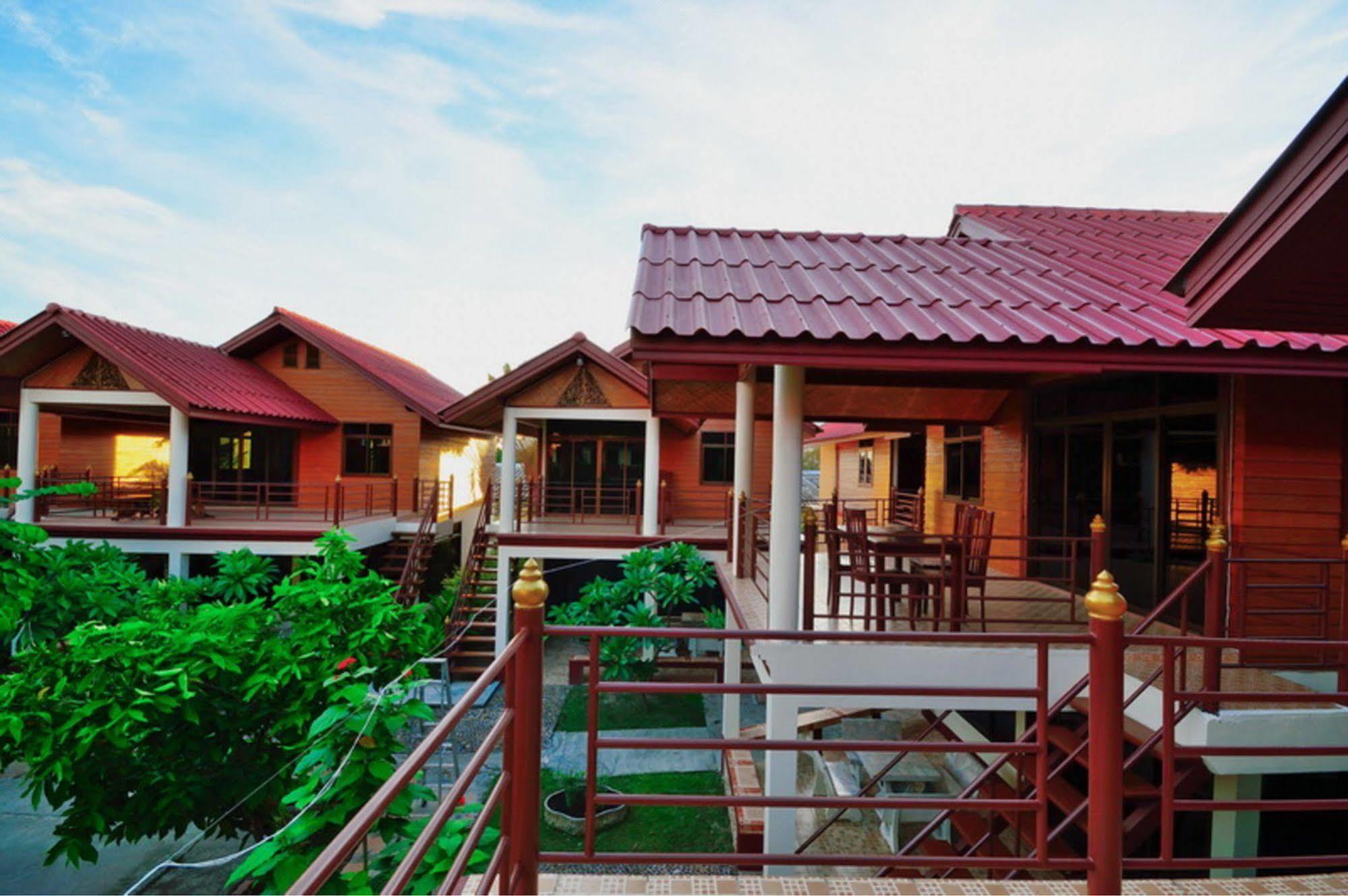 Avila Resort Pattaya Exterior foto